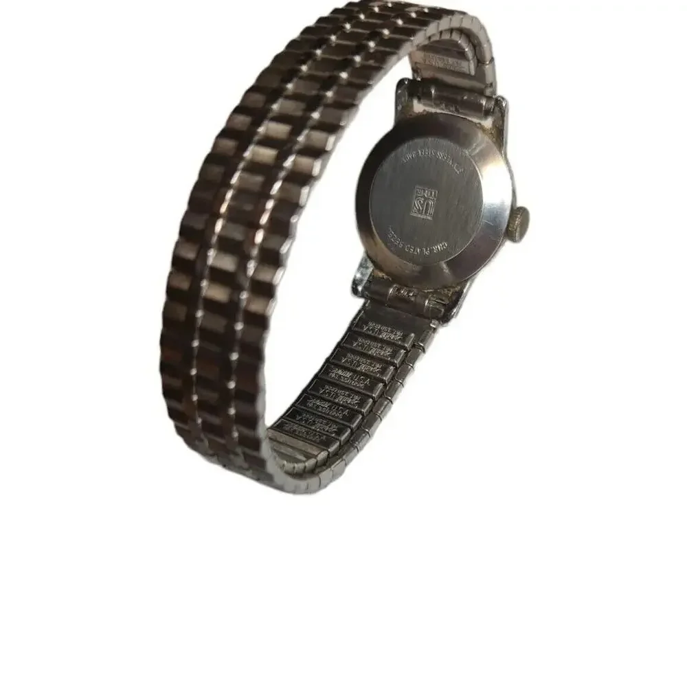 Vintage Alice By Timex, Silver Tone, Women's Watch, Pre-owned